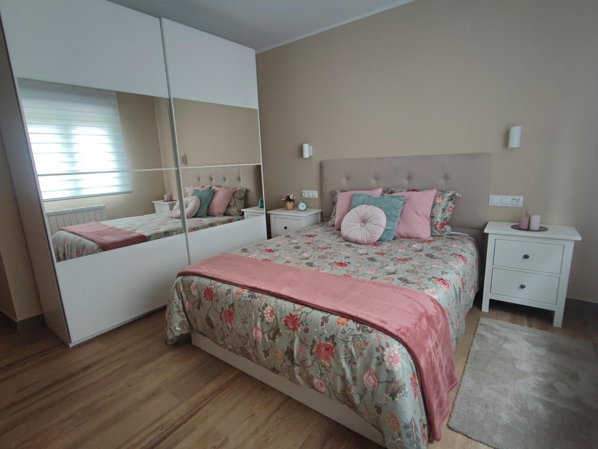 Apartamento Gael- Plaza Espana Aviles Exterior photo